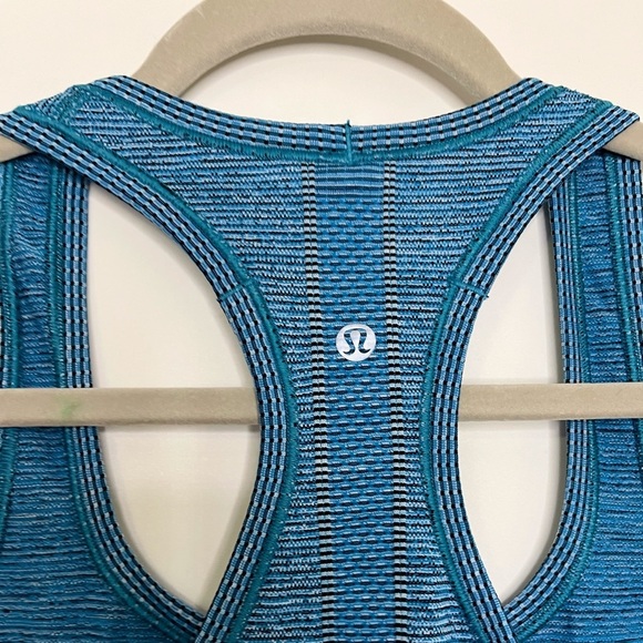 Lululemon Swiftly Tech Tank, Size 8, Indian Ocean/Black EUC, [A-19] RARE color & - Picture 4 of 6